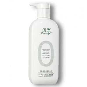 Шампунь «Нежность цветочного нектара» для чувствительной кожи головы и всех типов волос (500 мл)